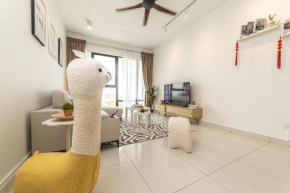 Midvalley Ins MUJI 2BR 6Pax Mosaic Southkey by Our Stay